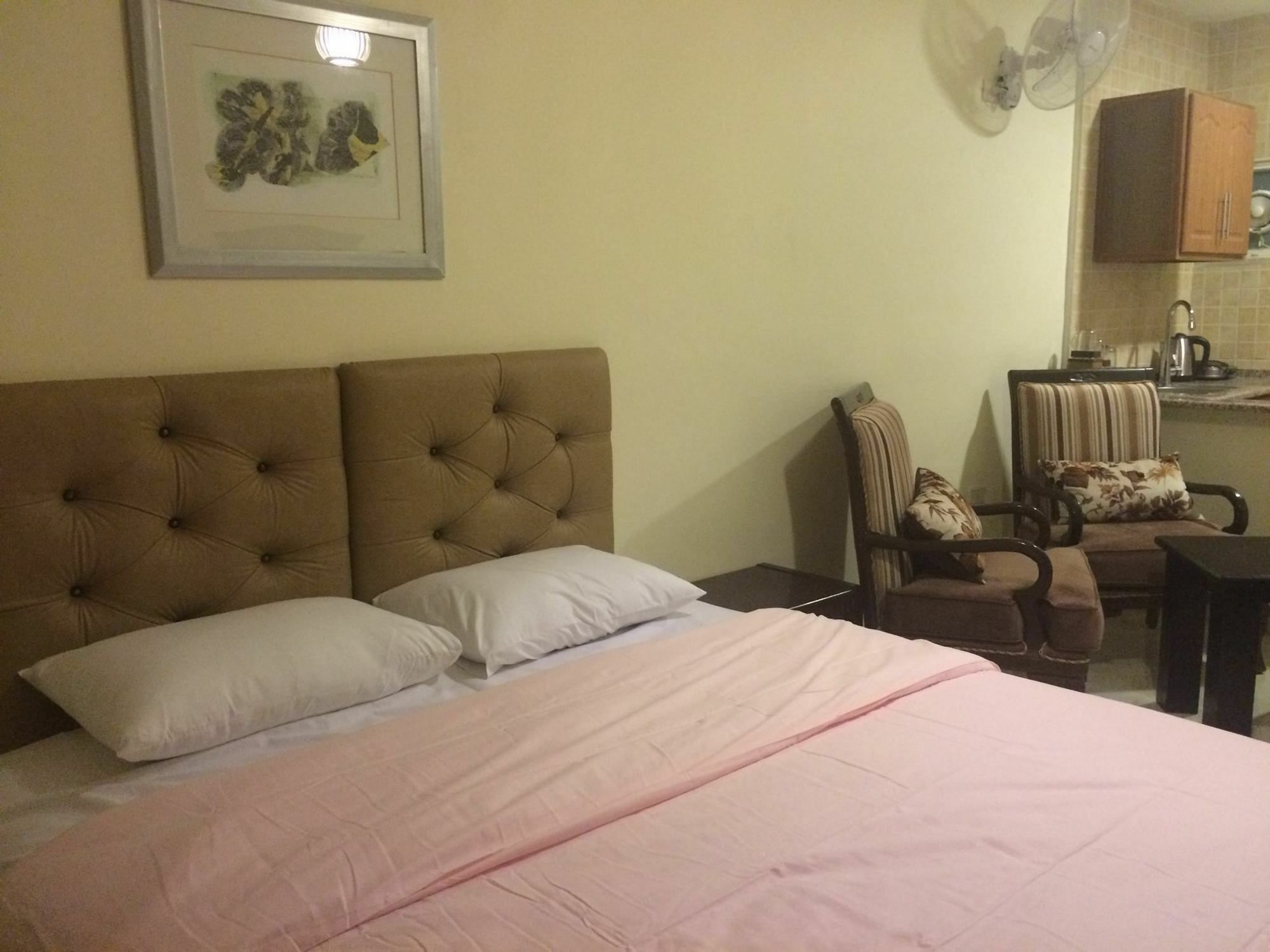Suzan Hotel Apartments Amman Exterior photo